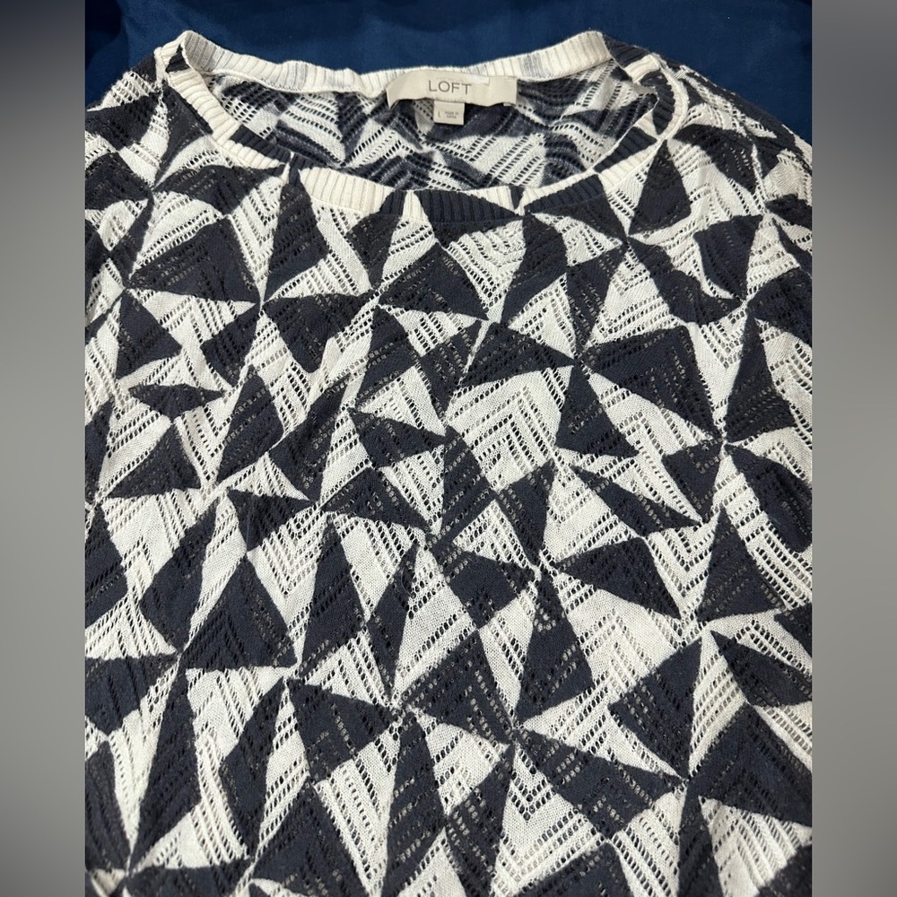 Loft Monochrome Triangle Pattern Sweater - image 1